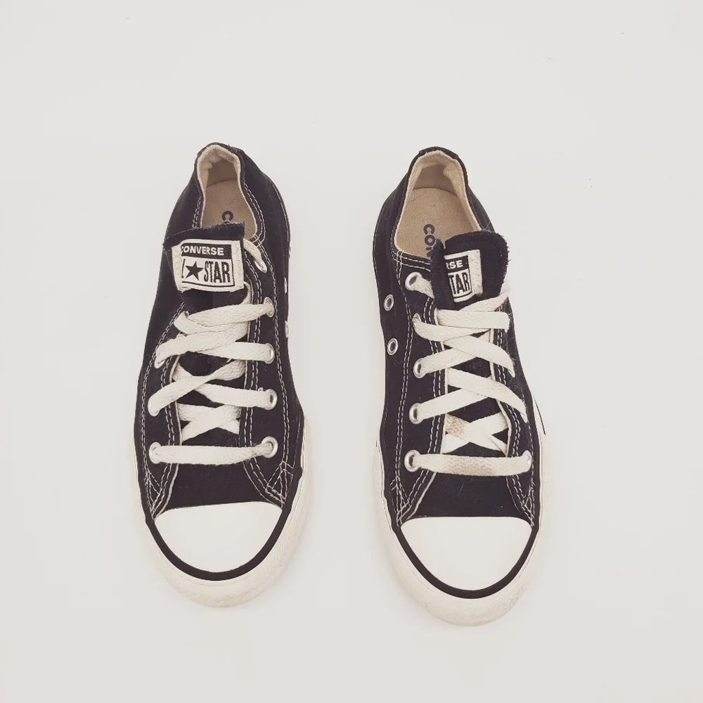 Converse Shoes Youth 2 Low Top Sneakers 3J235